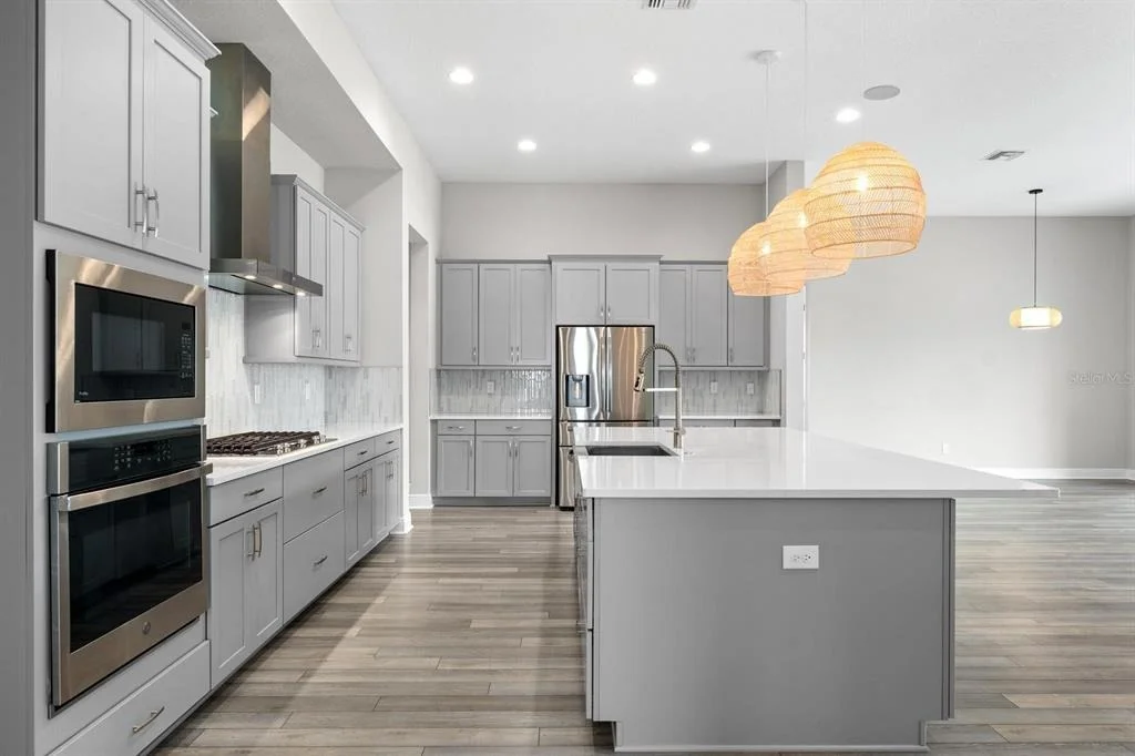 Photo of 5406 LIMELIGHT DRIVE