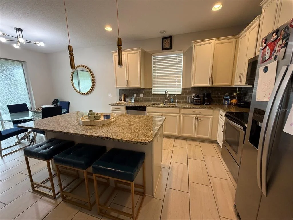 Photo of 1834 CASTLETON DRIVE