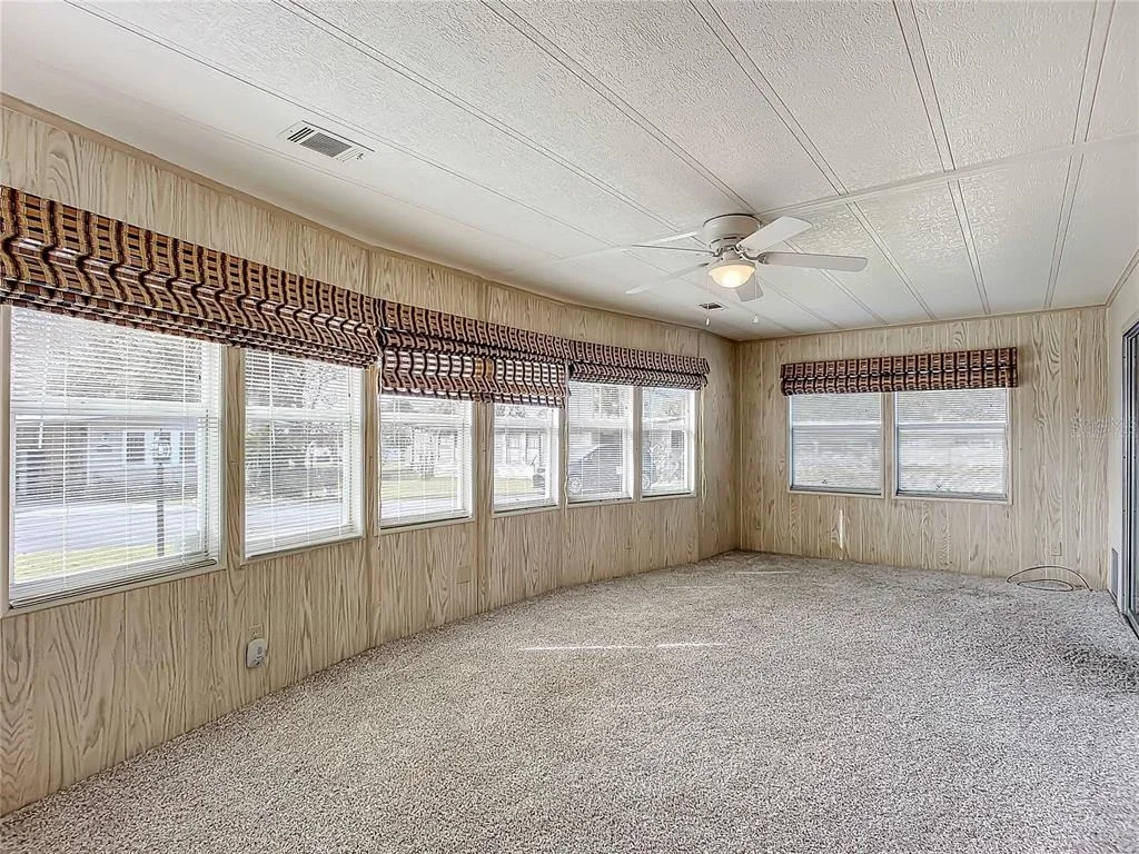 Photo of 807 SWALLOW LANE
