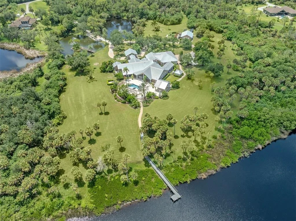 Photo of 630 N RIVER ROAD