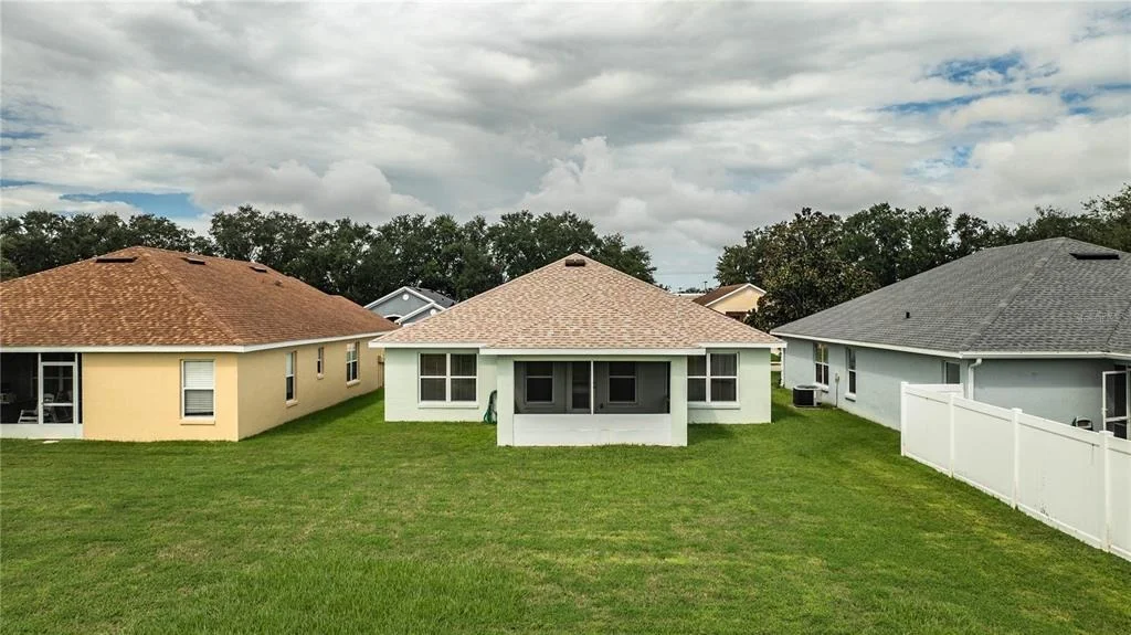 Photo of 6852 SHADOWCAST LANE
