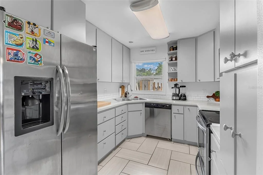 Photo of 855 PEARL DRIVE