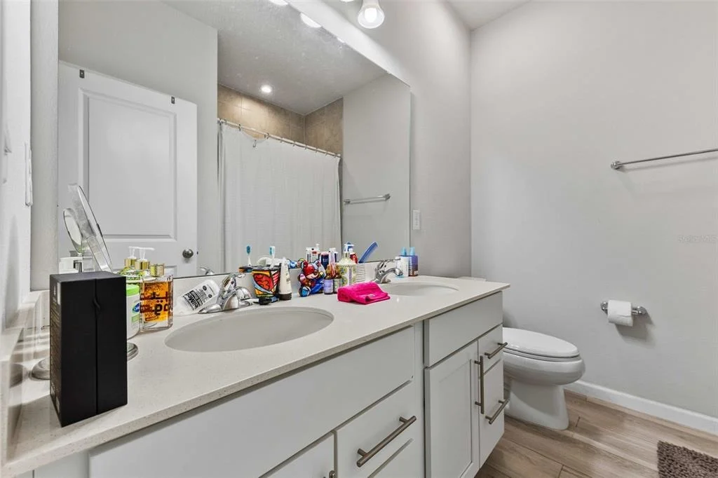 Photo of 194 EAGLE HARBOR WAY
