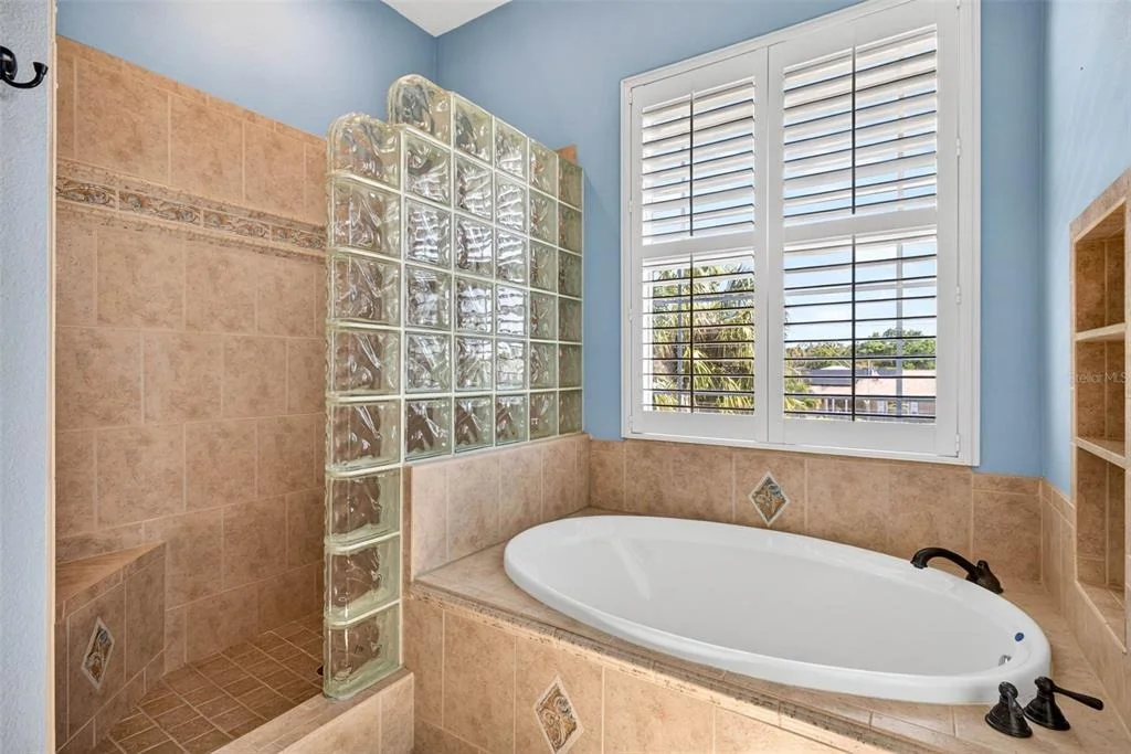Photo of 821 BLUE HERON BOULEVARD