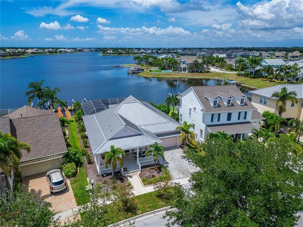 Photo of 429 MANNS HARBOR DRIVE