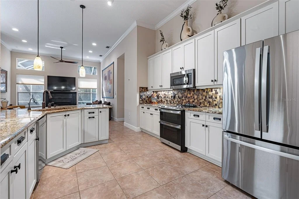 Photo of 945 STONE LAKE DRIVE