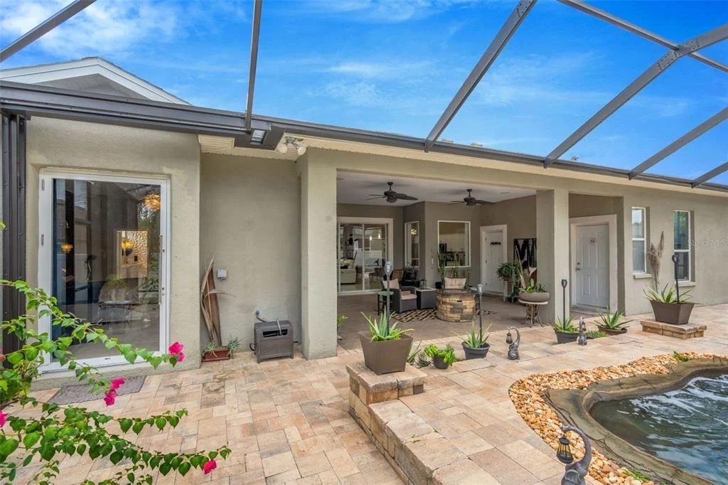 Photo of 21812 CARSON DRIVE