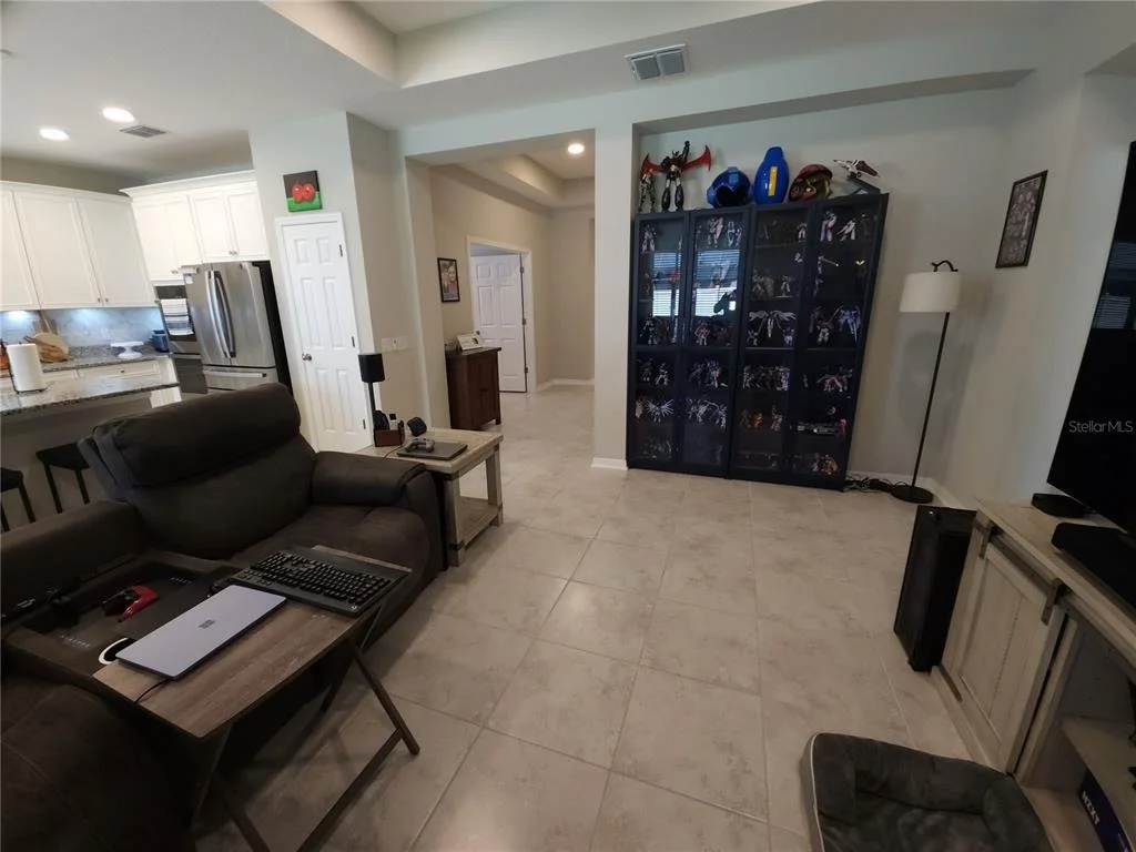 Photo of 9342 CRESCENT RAY DRIVE