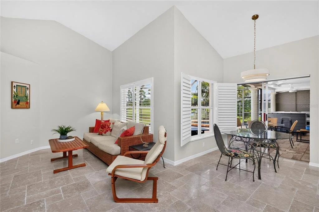 Photo of 6011 KEY LARGO CIRCLE