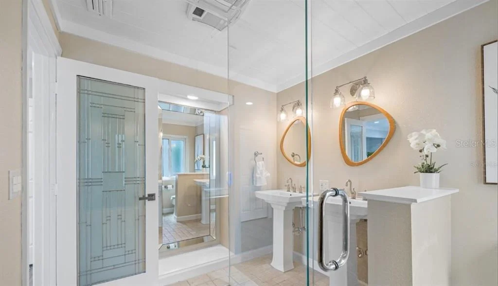 Photo of 4545 HARBOR HILLS DRIVE