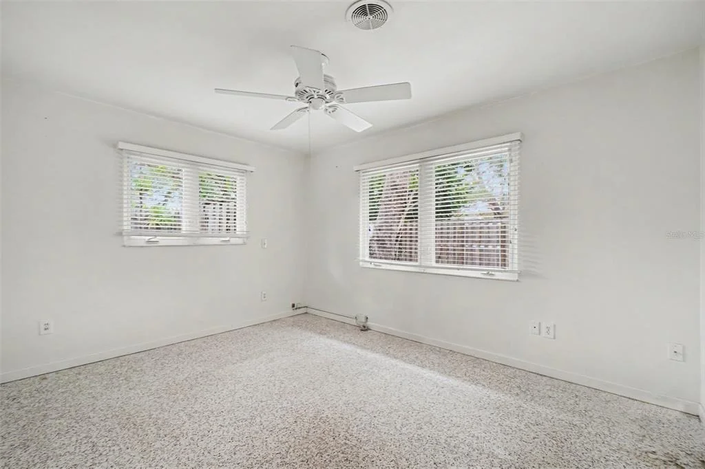 Photo of 528 RALPH STREET