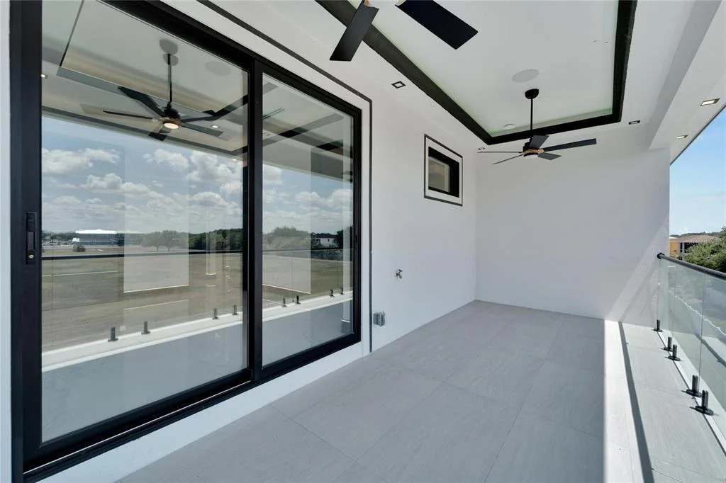Photo of 517 TREVISO DRIVE