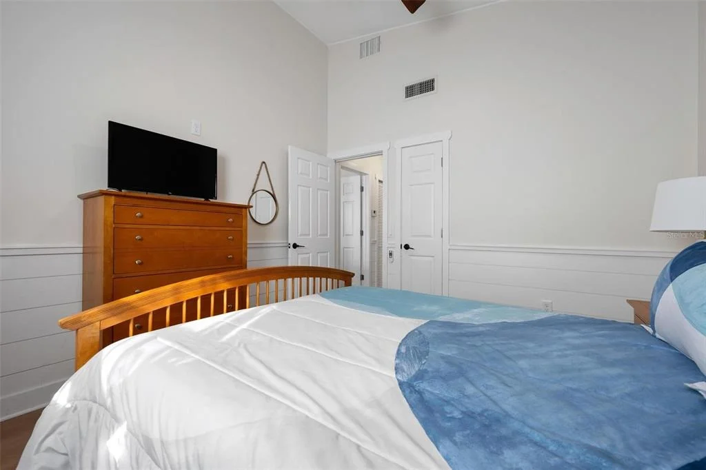 Photo of 401 28TH STREET