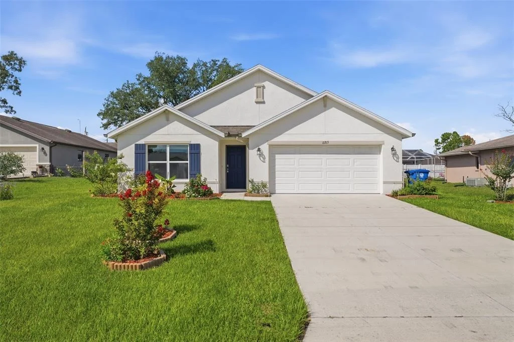 Photo of 11215 MURRAYSVILLE DRIVE