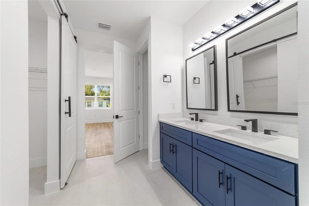 Photo of 7 OAK TRAIL