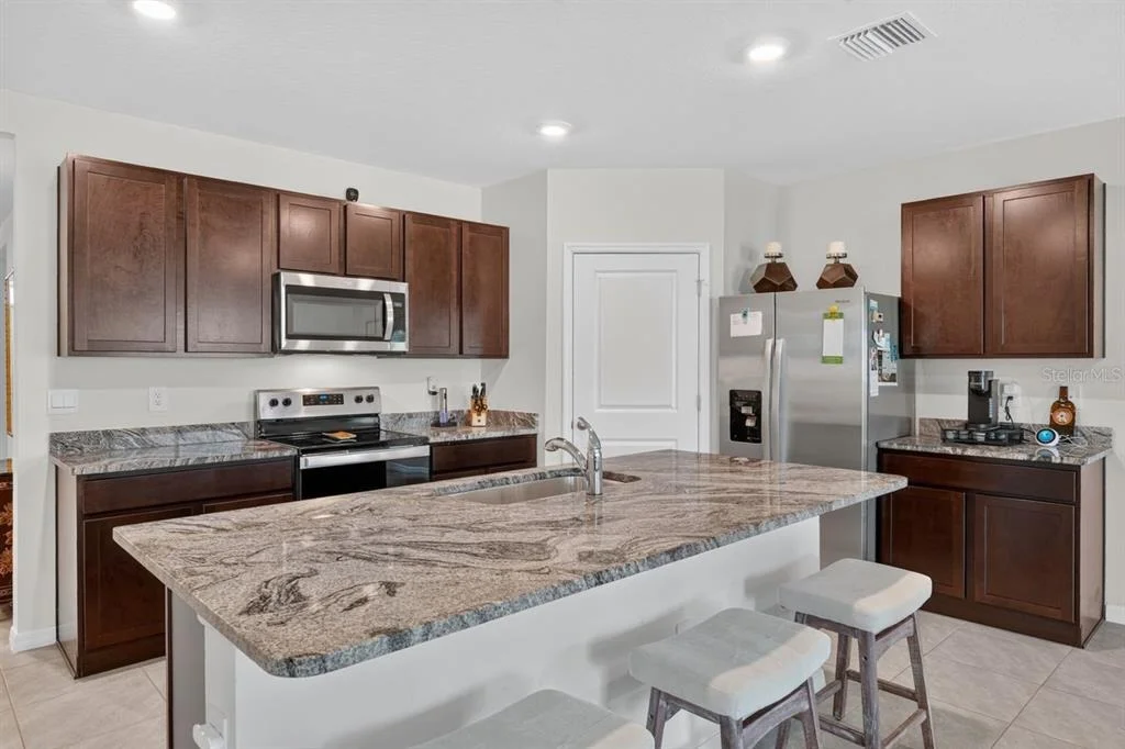 Photo of 17709 CANOPY PLACE