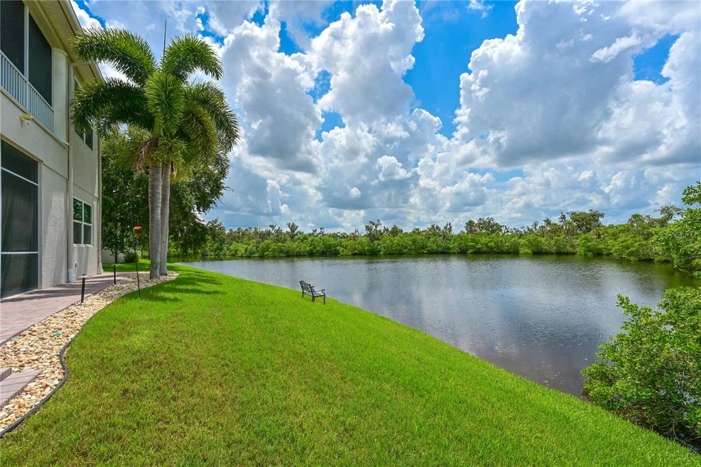 Photo of 11515 SAVANNAH LAKES DRIVE