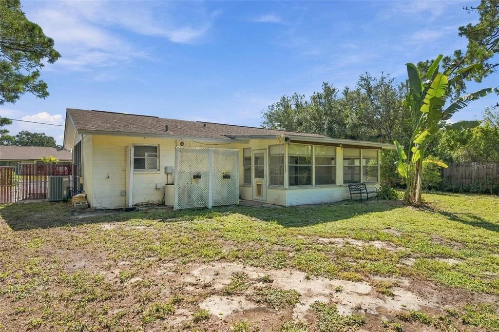 Photo of 3036 SHAMROCK DRIVE