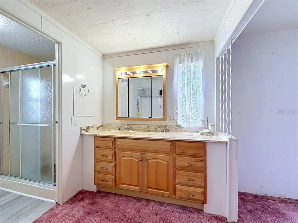 Photo of 176 SUNSET DRIVE