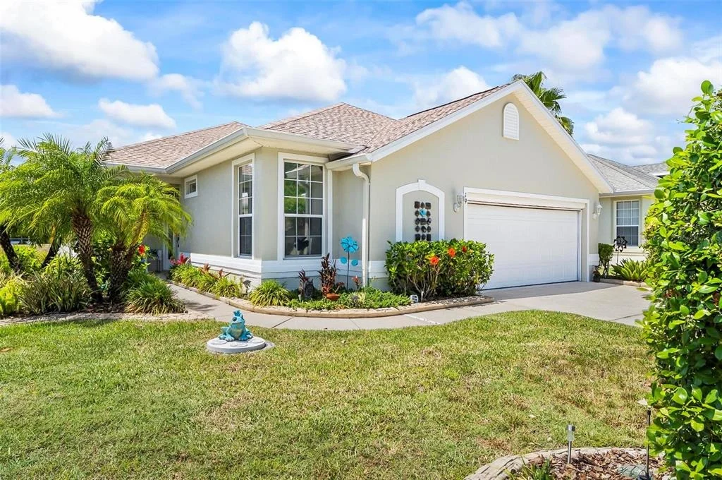 Photo of 19 RAINTREE CIRCLE