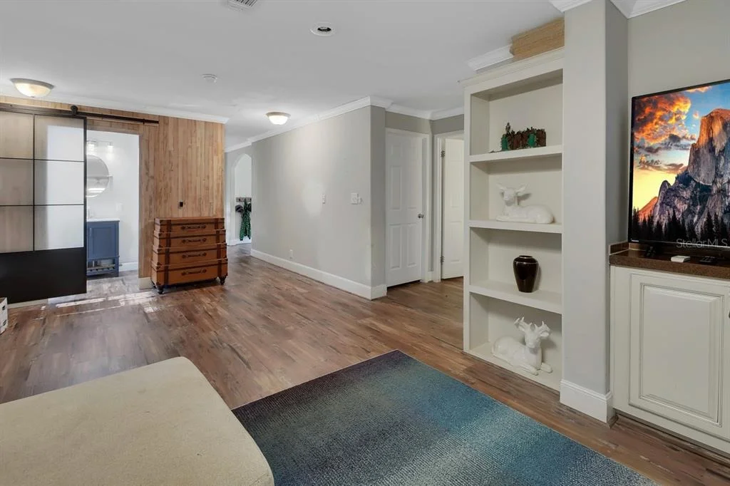 Photo of 369 GARDEN LANE