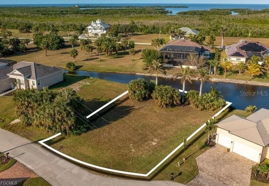 Photo of 16219 CAYMAN LANE