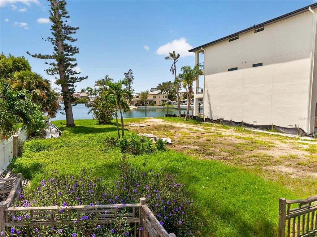Photo of 331 BOCA CIEGA DRIVE