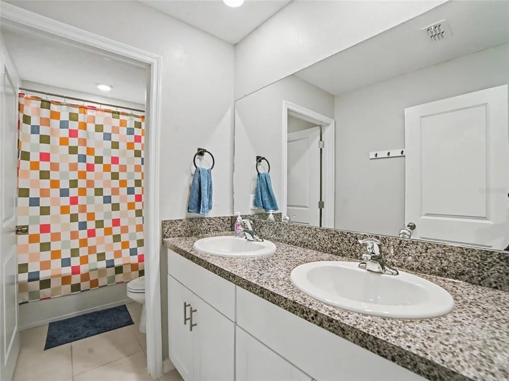 Photo of 509 ROYAL EMPRESS DRIVE