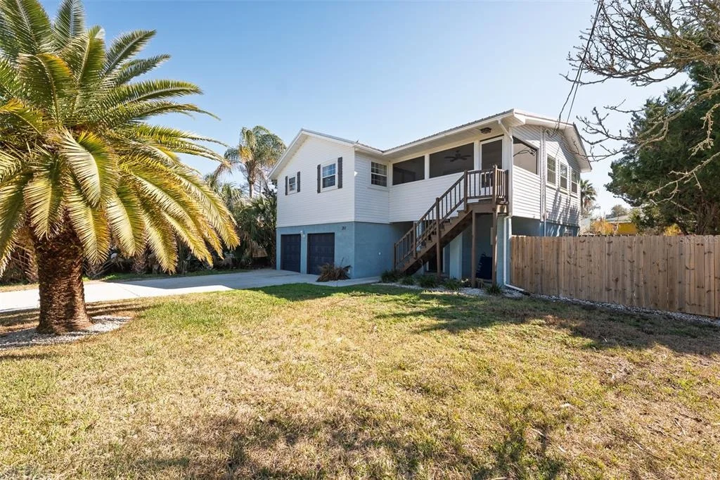 Photo of 287 BOULEVARD DES PINS