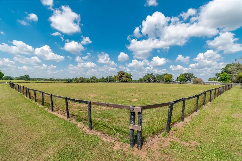 Photo of 13025 NW GAINESVILLE ROAD