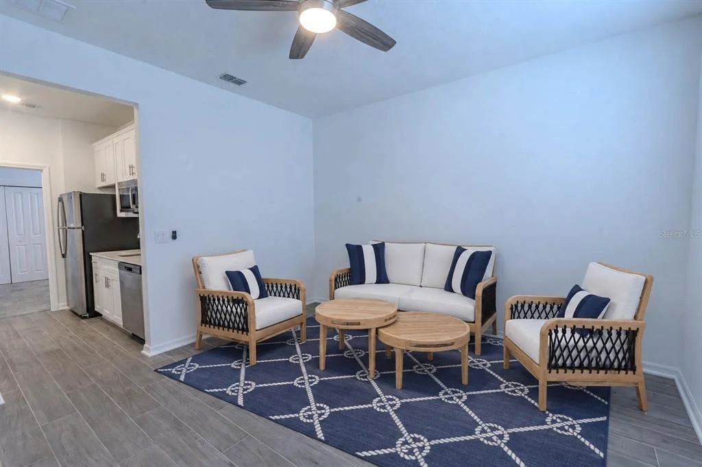 Photo of 407 THREE OAKS DRIVE