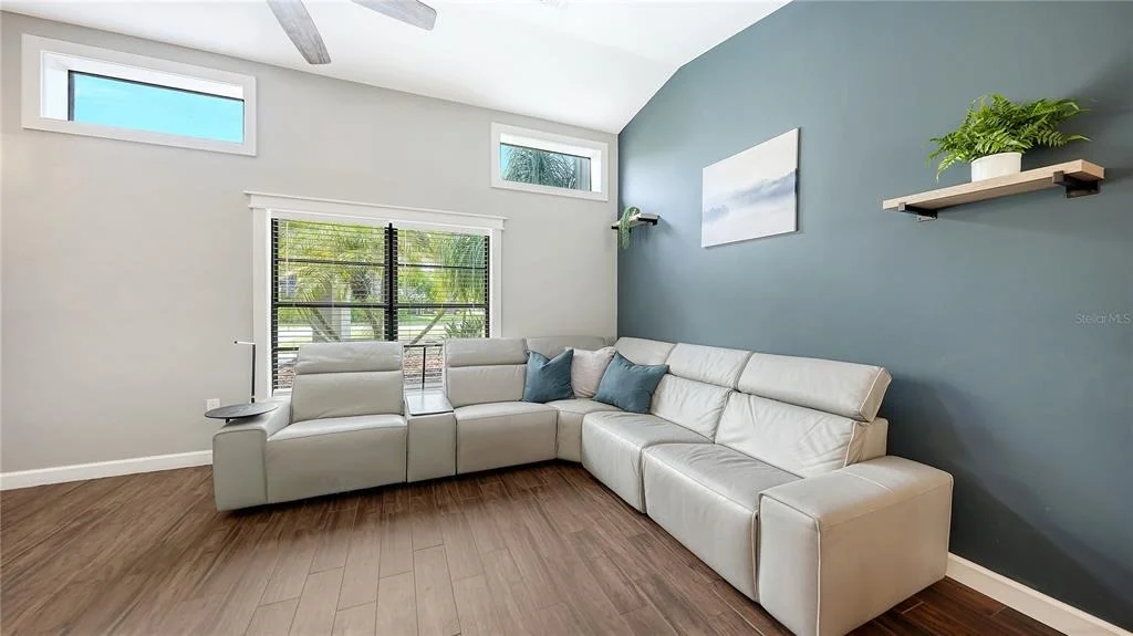 Photo of 1551 GEORGETOWNE LANE