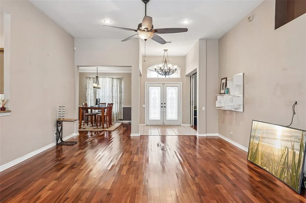 Photo of 1008 ROBINWOOD DRIVE