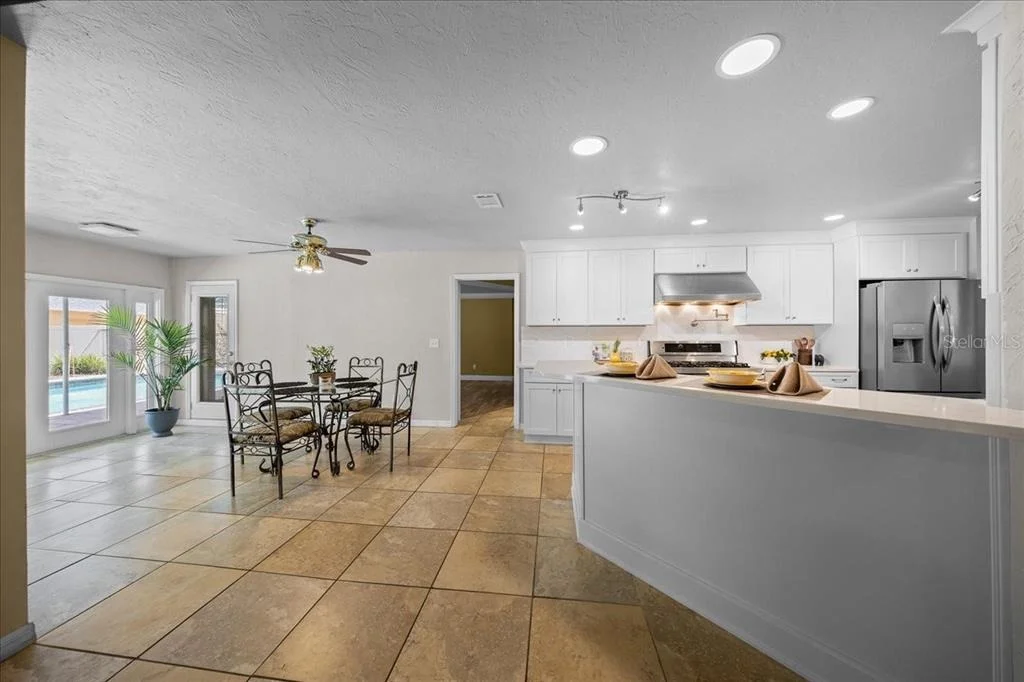 Photo of 2420 SE 15TH STREET