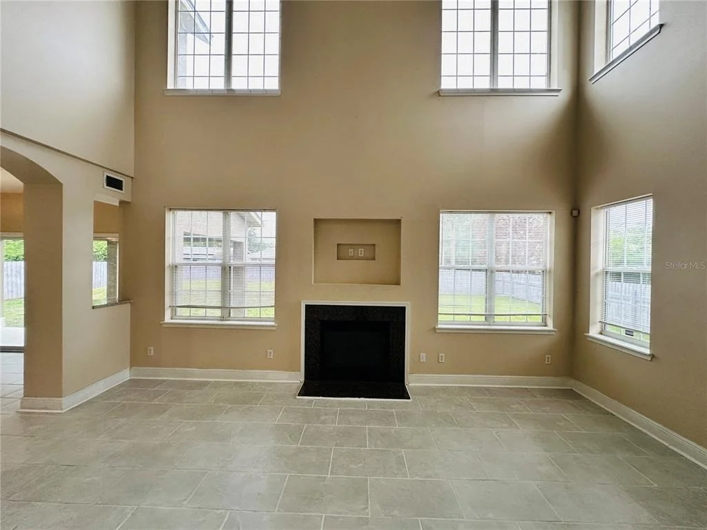 Photo of 438 PALM DRIVE