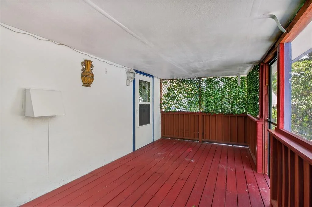 Photo of 568 MANOR DRIVE