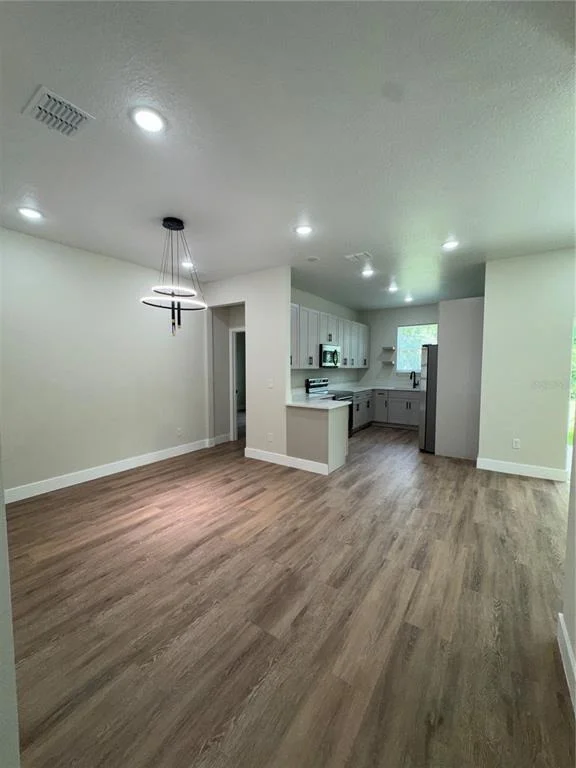 Photo of 2026 ALDERMAN ROAD