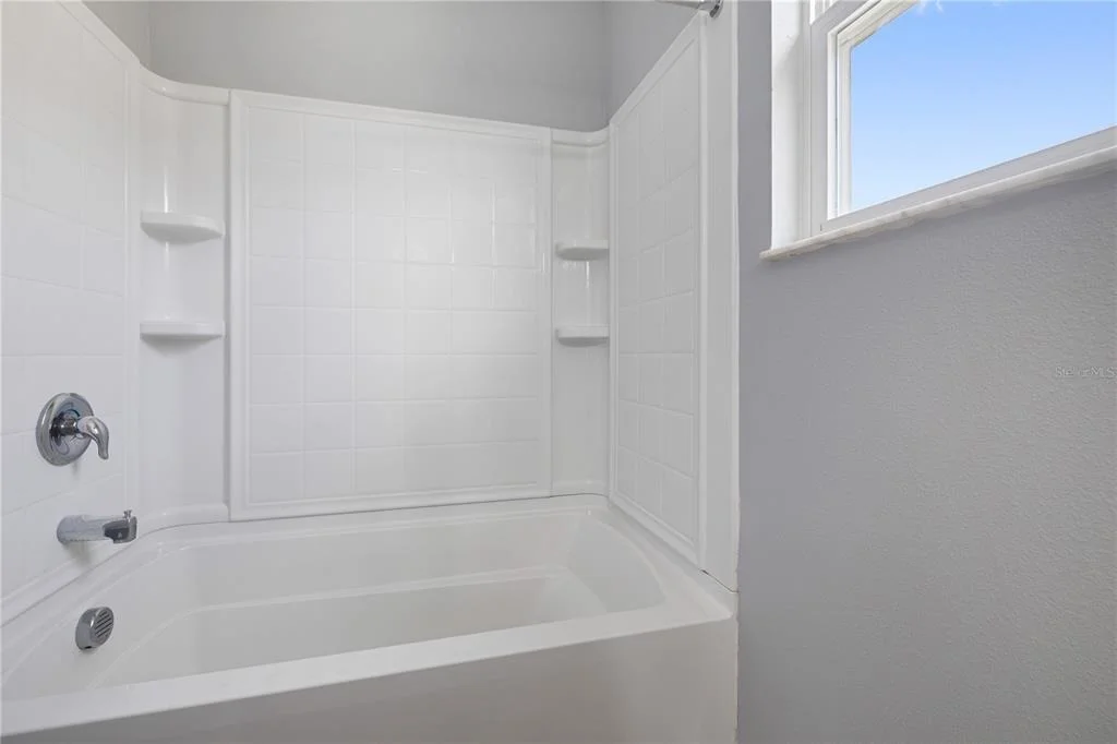 Photo of 16720 MOONER PLANK CIRCLE