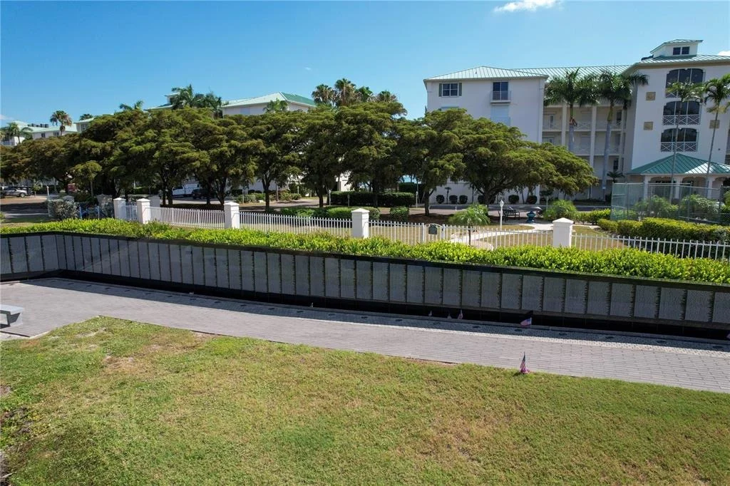 Photo of 4685 RIVERSIDE DRIVE
