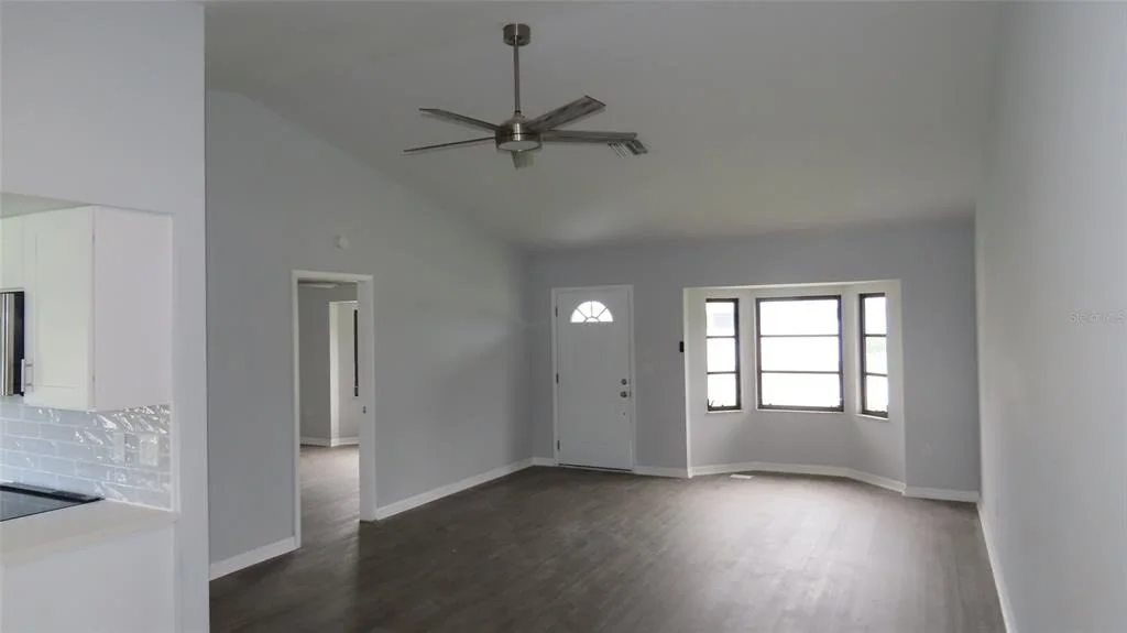 Photo of 807 NECTAR ROAD