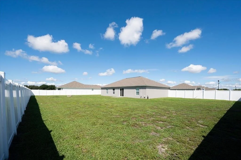 Photo of 912 LOCHLAND LOOP