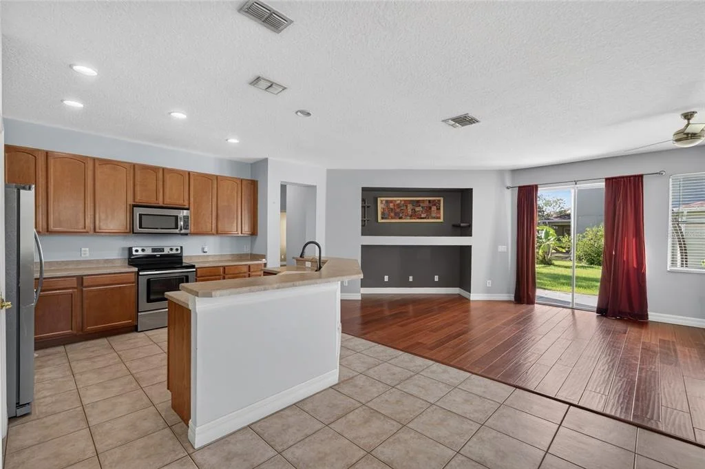 Photo of 9806 CHORLTON CIR