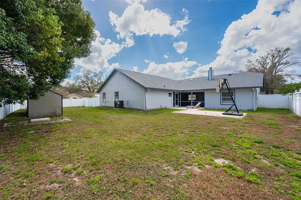 Photo of 5521 OAK STREET