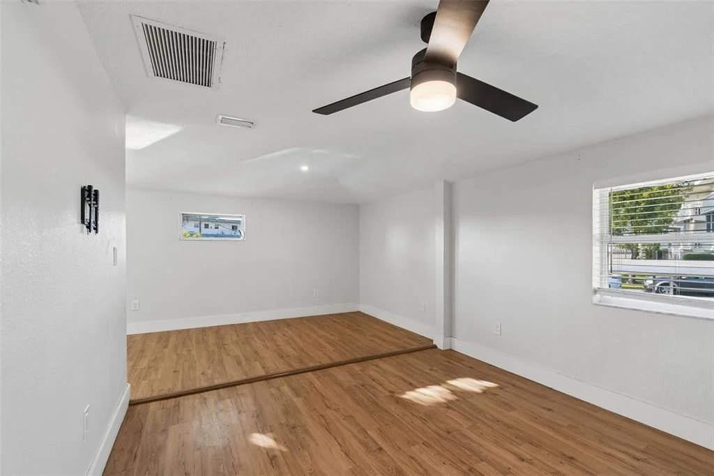 Photo of 125 HARBOR BLUFF DRIVE