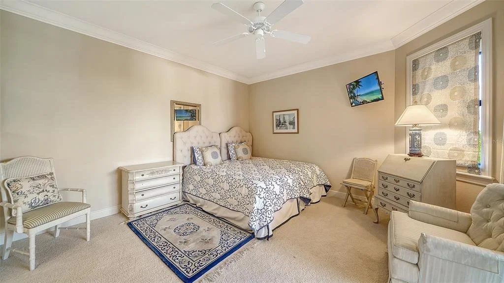 Photo of 1005 BOGEY LANE
