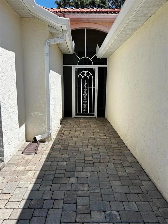 Photo of 4398 SUMMERTREE ROAD