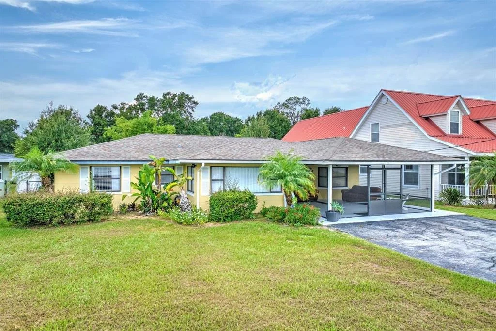 Photo of 4160 LAKEVIEW DRIVE