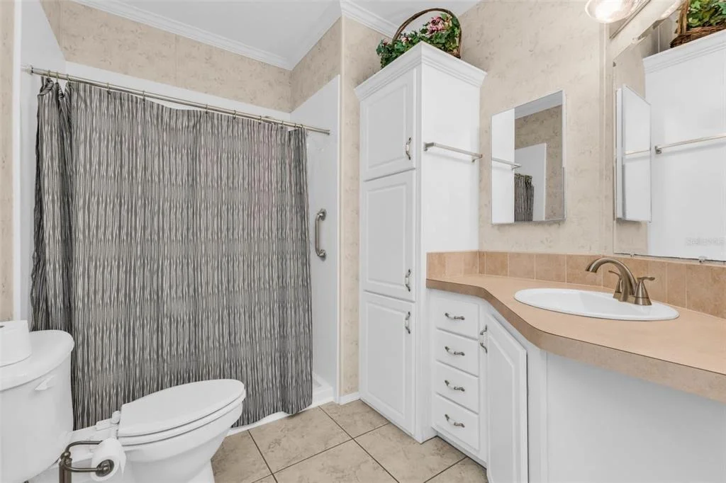 Photo of 634 LEISURE