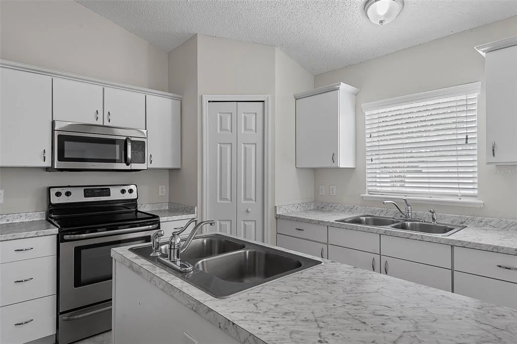 Photo of 34 FIRETHORN LANE