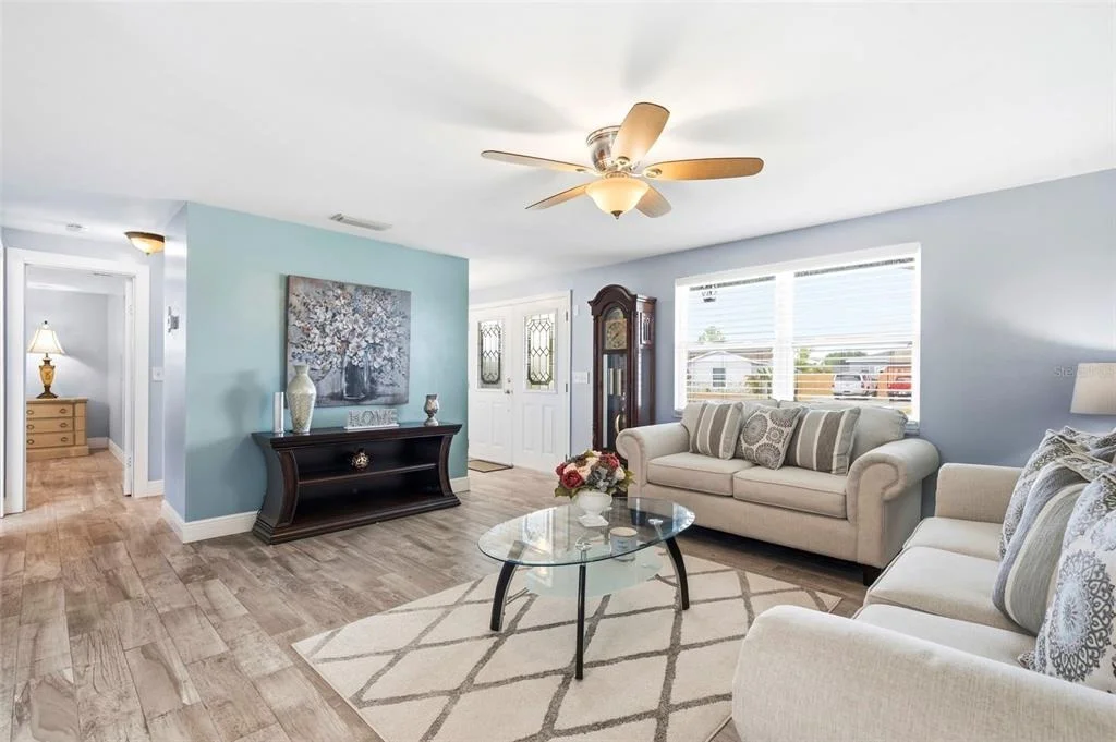 Photo of 485 FLAMINGO DRIVE